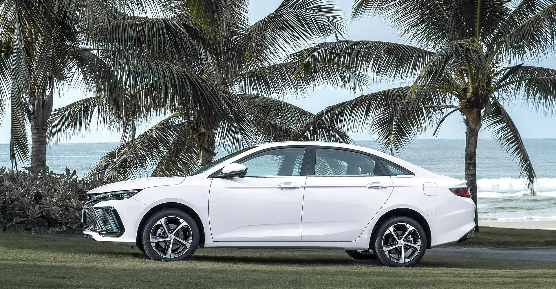 2022 Geely Emgrand L | DailyRevs.com