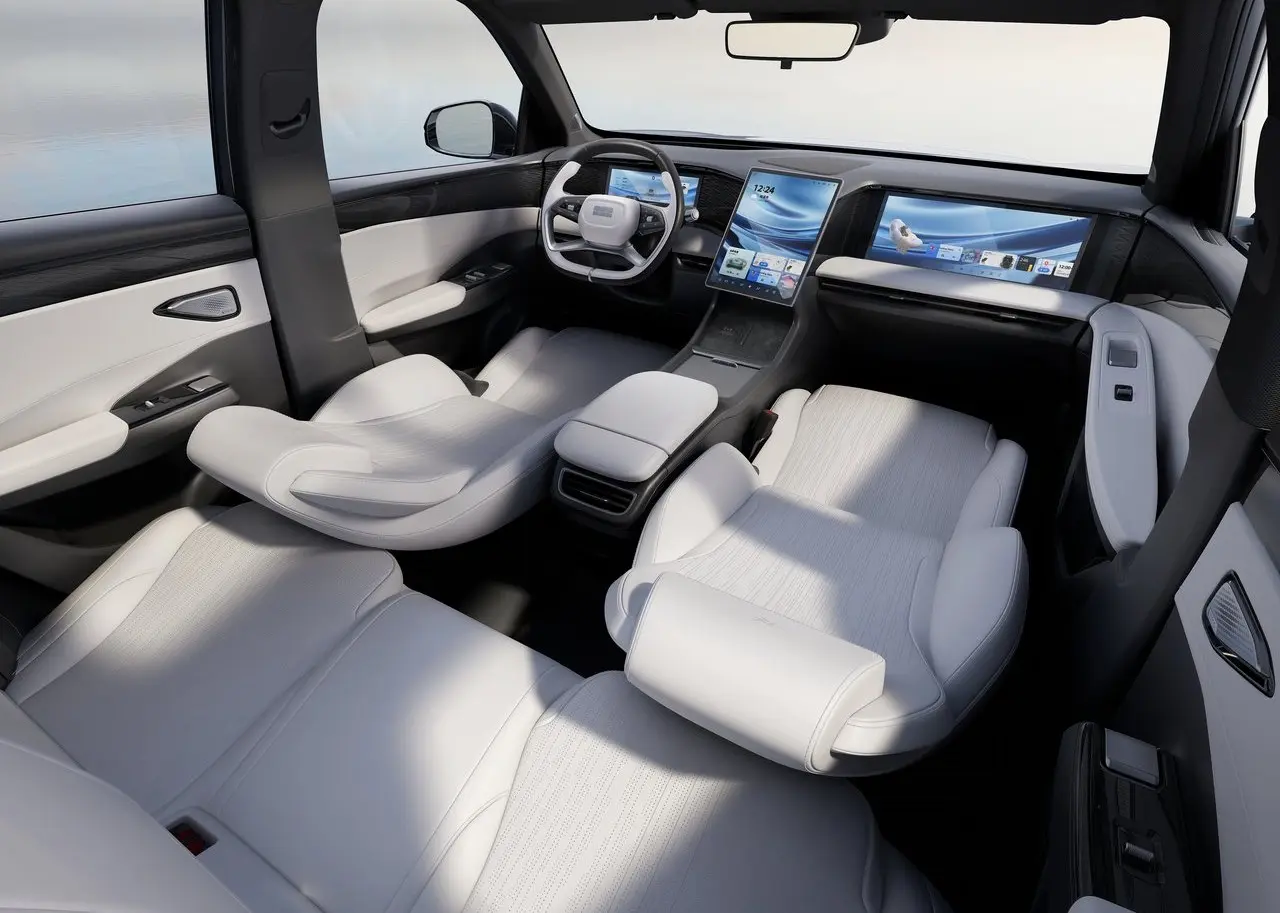 Geely-Galaxy_L7-2024-6